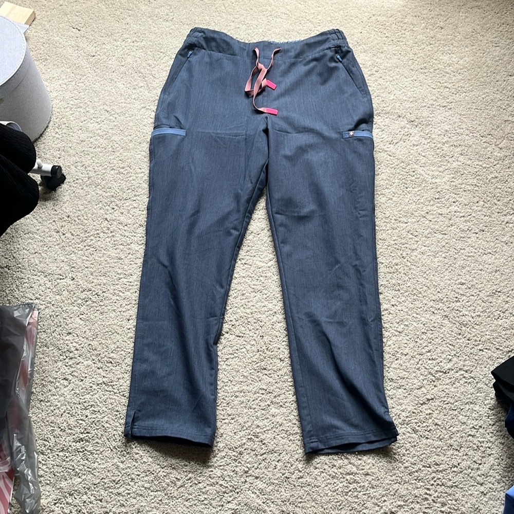 Figs NWOT size large cargo pant, Heather denim blue